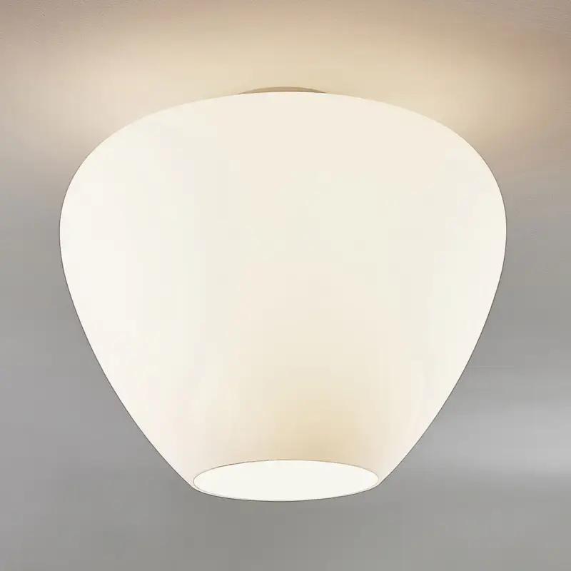 Glas-taklampa Bibiane, opalvit Sista chansen