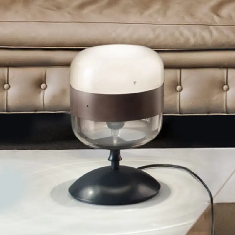 Populär Designerbordslampa Futura av glas, 29 cm