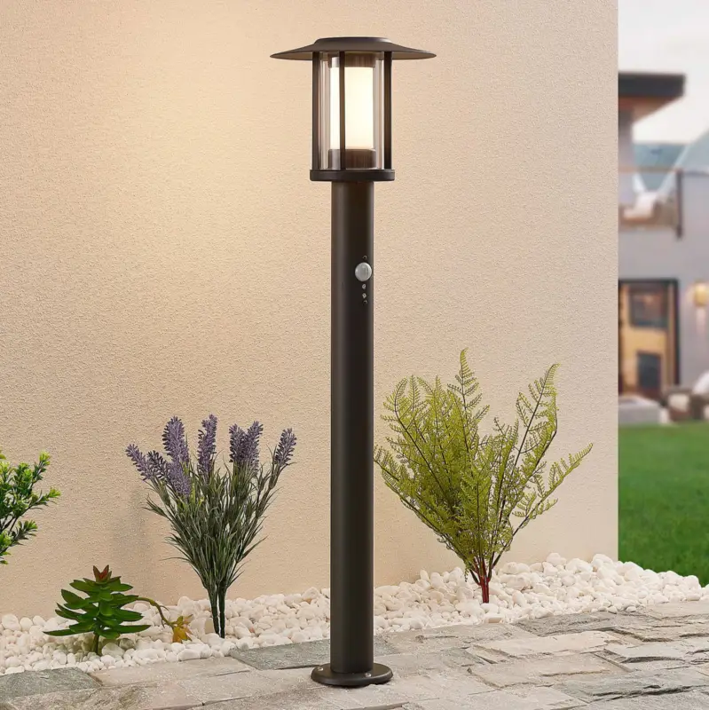 Rea Lindby Gregory LED-vägglampa, 76cm, sensor, mörkgrå, IP44