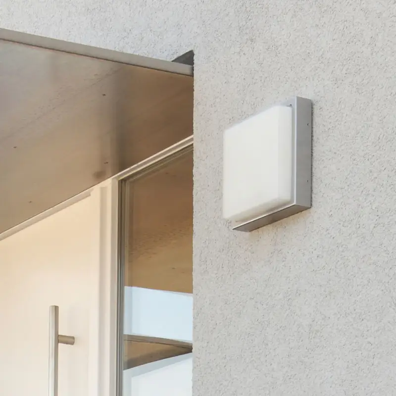 Begränsat erbjudande LED-utomhusvägglampa 046, rörelsevakt, stål