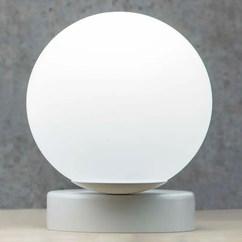 Beställ idag Bordslampa Lumi rund vit