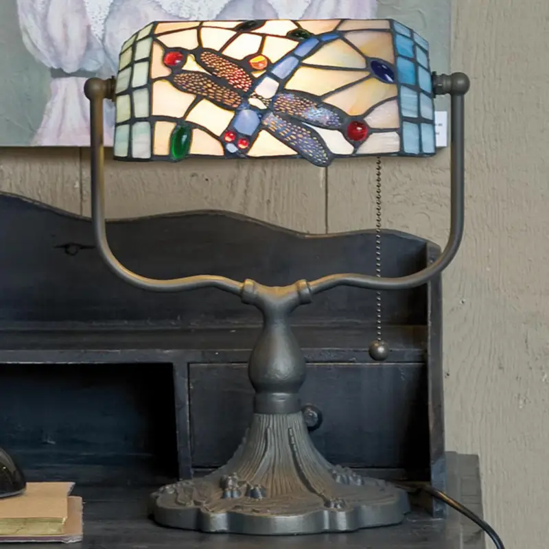 Bankirlampa Dragonfly i Tiffanystil Snabb leverans