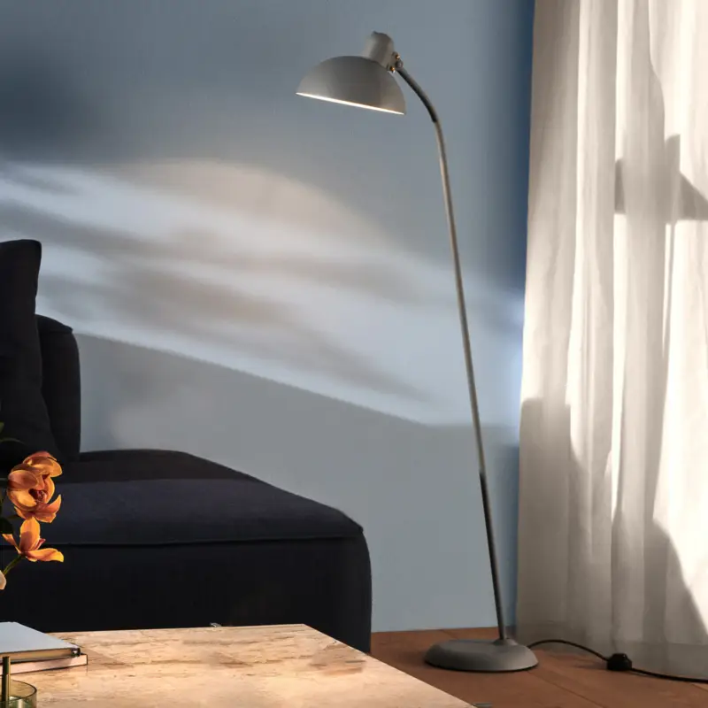 Sänkt pris FRITZ HANSEN Kaiser Idell 6556-F matt grå
