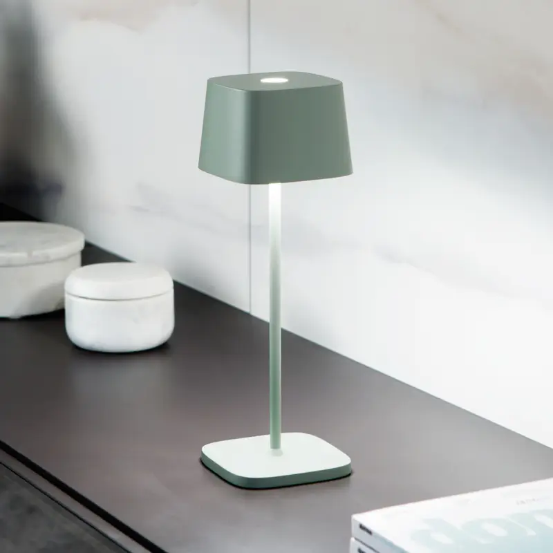Fynd Zafferano Ofelia 3K bordslampa IP65 salvia