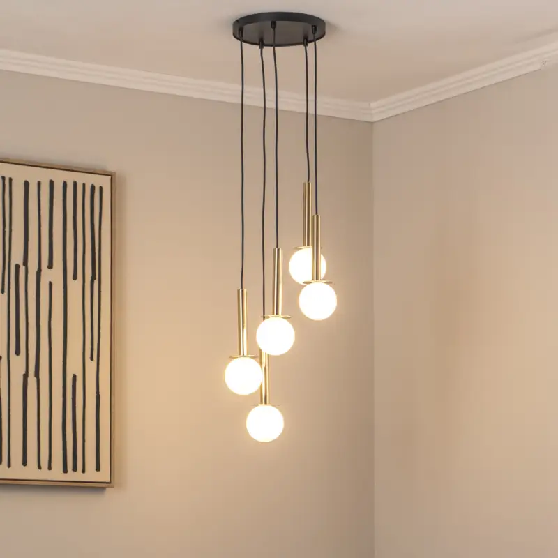 Hänglampa Daisy, 5 lampor, guld/vit/svart, glas Outlet