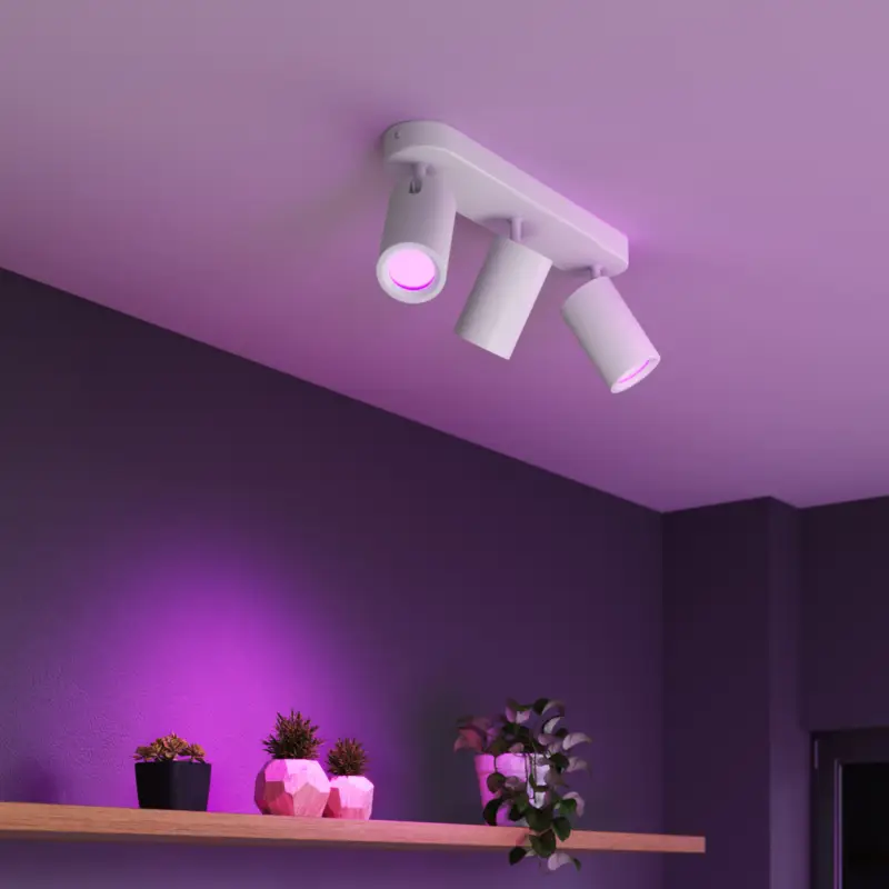 Calex Smart takspotlight vit längd 37 cm 3 lampor GU10-LED RGBW Nedsatt pris